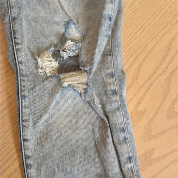 Old Navy Light Blue High-Rise Jeans💜✝️ - Picture 7 of 10